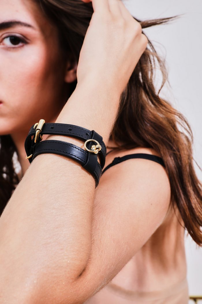 CHOKER BRACELET cuir noir & Passerby x Domestique 🇫🇷 – Image 5