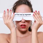 Col Claudine brodé LE OUI EST LA RÉPONSE 🇫🇷