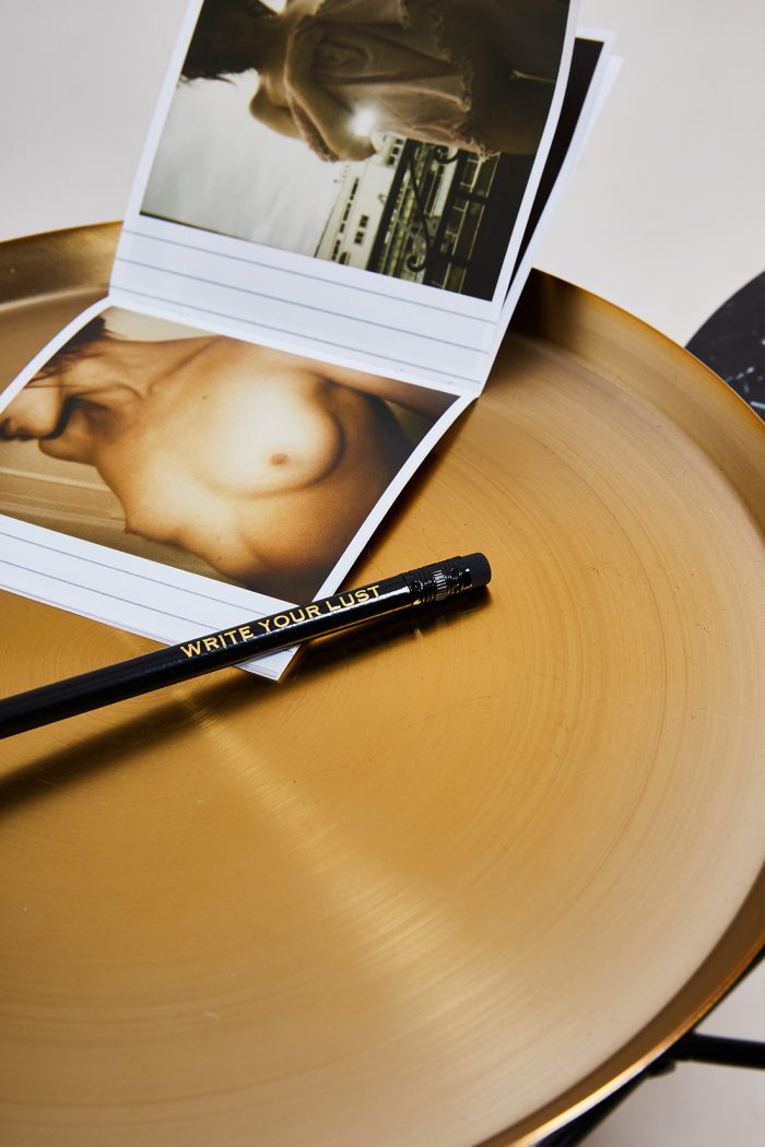 Crayon WRITE YOUR LUST – Image 1
