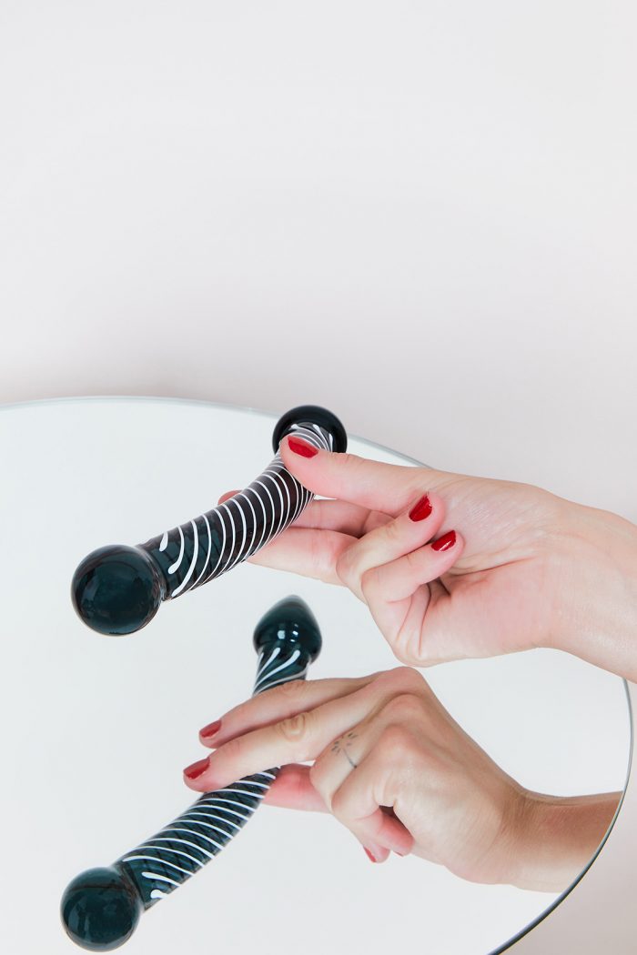 Dildo en verre LE COURBE – Image 6