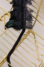 Choker en plumes NOBLESSE Black x Mondin – Image 12
