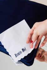 Mouchoir brodé en coton ESSUIE MOI 🇫🇷 – Image 3