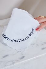 Mouchoir brodé en coton L'HEURE DE JOUER 🇫🇷