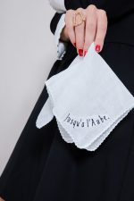 Mouchoir brodé en coton JUSQU' A L'AUBE 🇫🇷 – Image 3