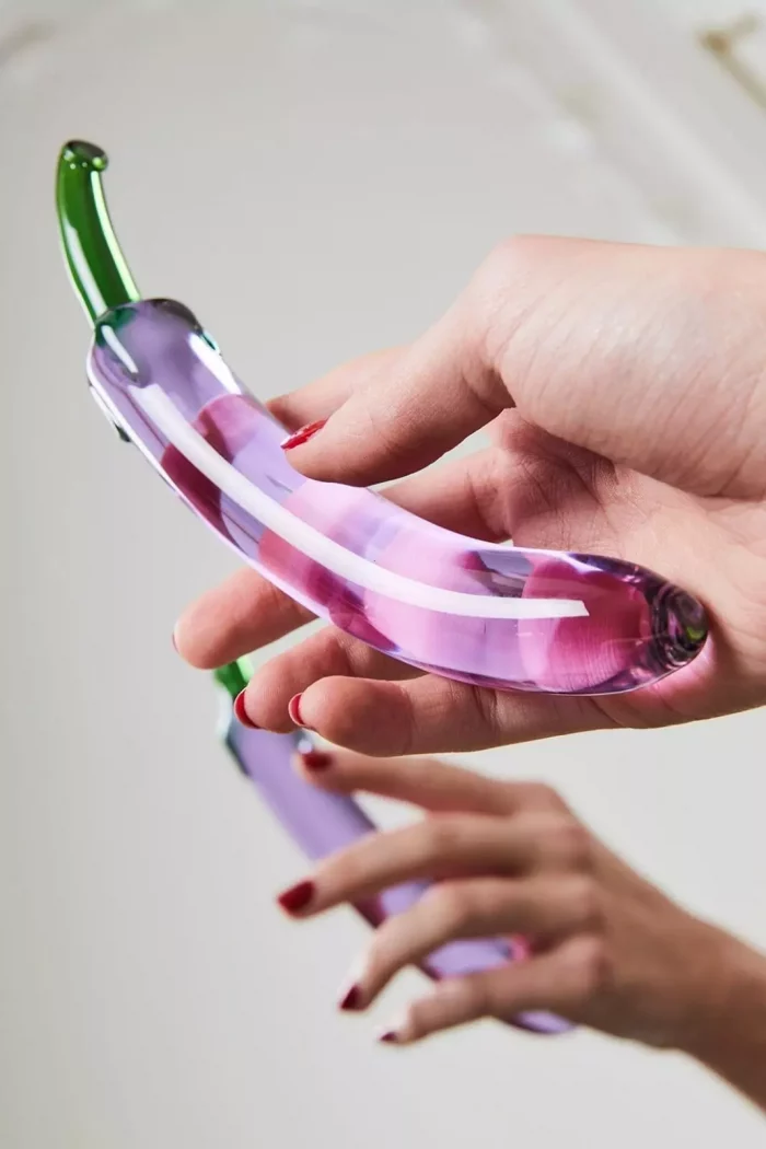 🍆  Dildo en verre Aubergine PRENDS TES VITAMINES – Image 3