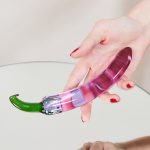 🍆  Dildo en verre Aubergine PRENDS TES VITAMINES