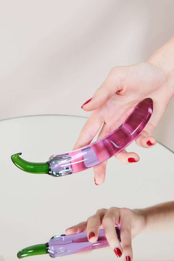 🍆  Dildo en verre Aubergine PRENDS TES VITAMINES – Image 1