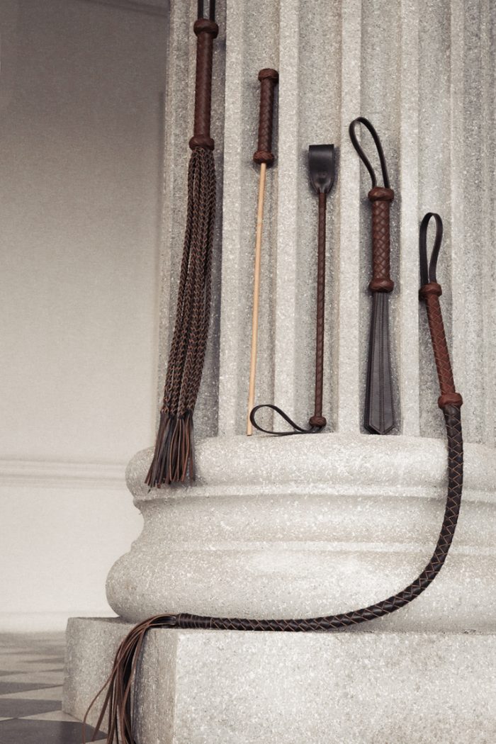 Tawse souple en cuir EQUESTRIAN x Liebe – Image 4