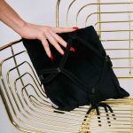 SHIBARI Housse de coussin x Figure Of A