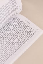 Histoire d'O, suivi de Retour à Roissy - Pauline Réage / Livre de Poche 🇫🇷 – Image 3