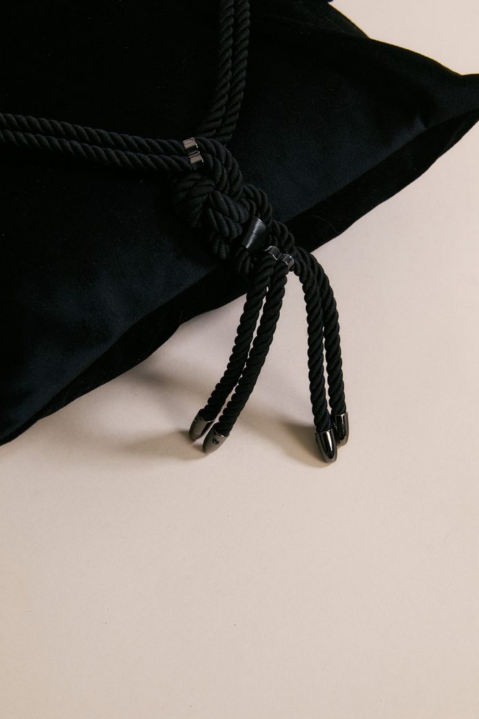 SHIBARI Housse de coussin x Figure Of A – Image 7
