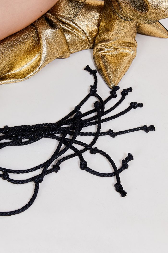 CAT-O-NINE Whip Medium Black x Figure Of A – Image 6