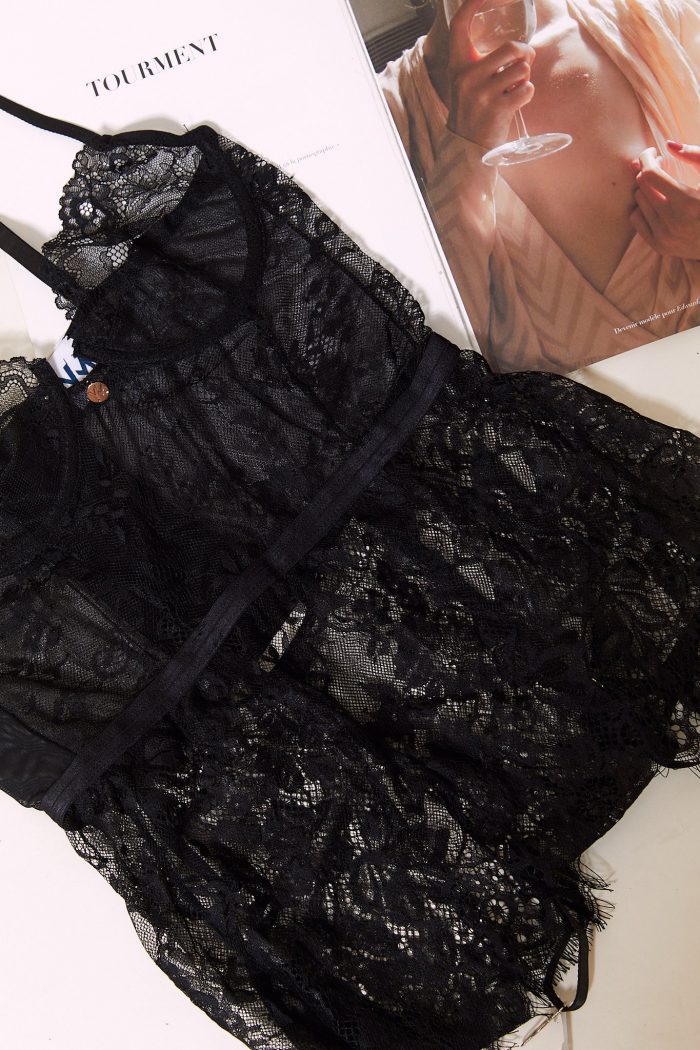 Robe en dentelle VENUS – Image 2