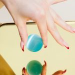 Gape-ball, boule de training anal LIRE L'AVENIR DANS TON CUL coloré