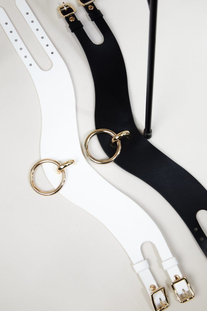 Collier de soumission YOUR PLEASURE MY PAIN Cuir Blanc – Image 1
