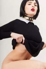 Choker en cuir Gold LADY LUCK x Abara – Image 5