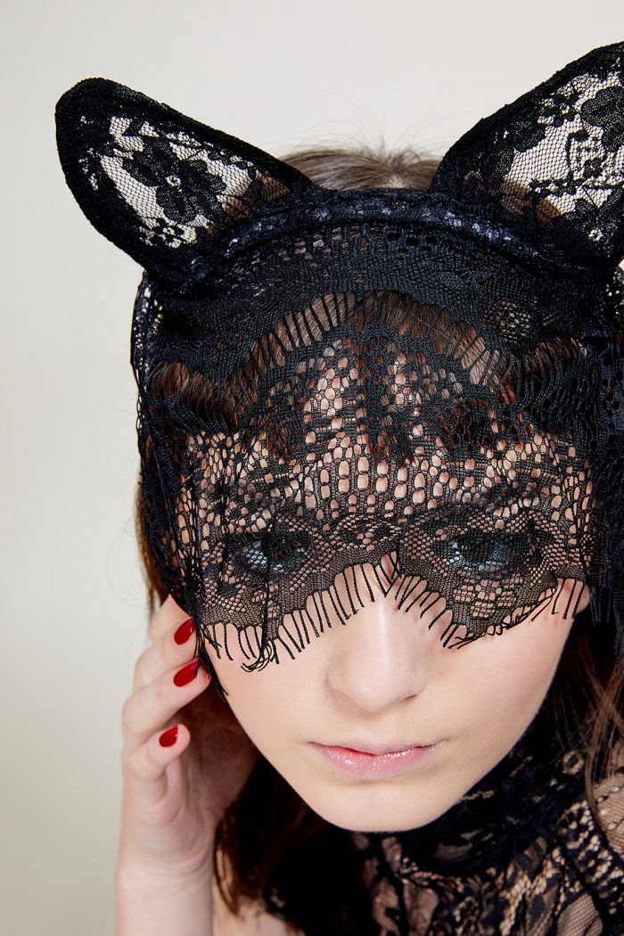 Manille ALICE 🐰en dentelle – Image 2