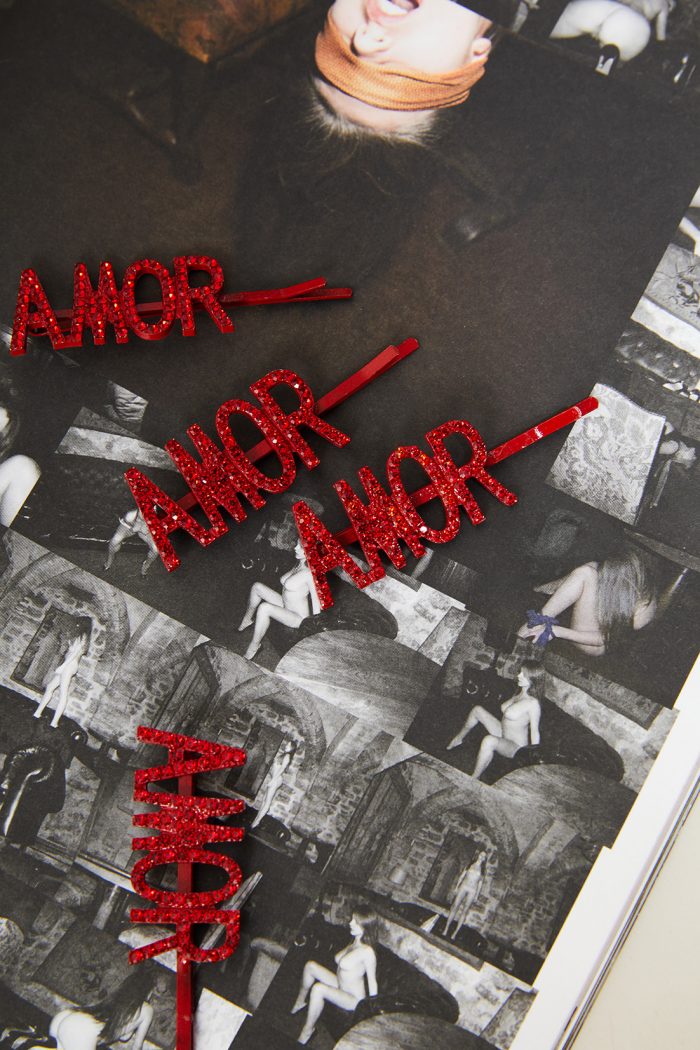 Barrette strass AMOR – Image 1
