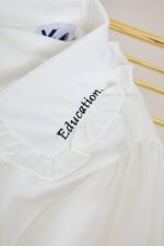 Chemise AVA brodée LA BONNE EDUCATION 🇫🇷 – Image 10