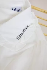 Chemise brodée I DO WHAT I'M TOLD  /  LA BONNE EDUCATION – Image 5