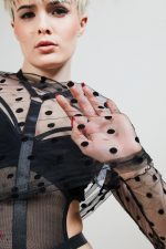Top en tulle noir transparent BRAVE FOR YOU – Image 3