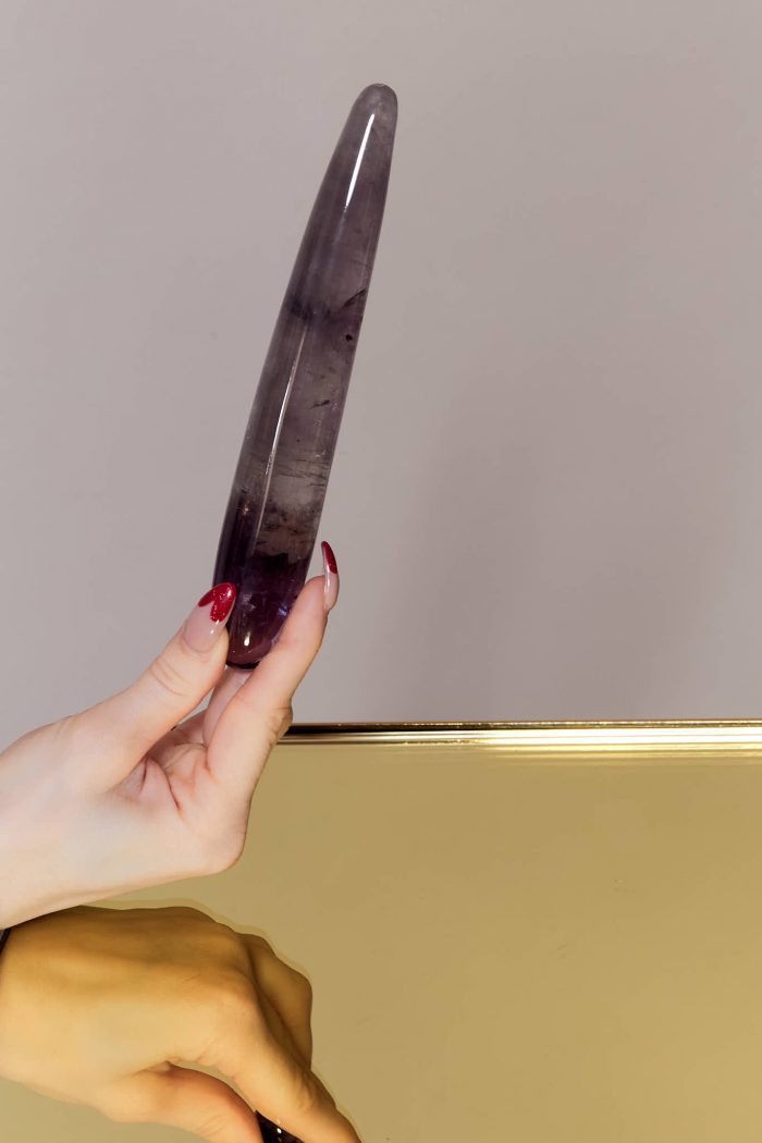Dildo BRÛLANTE VIOLETTE en Pierre – Image 3