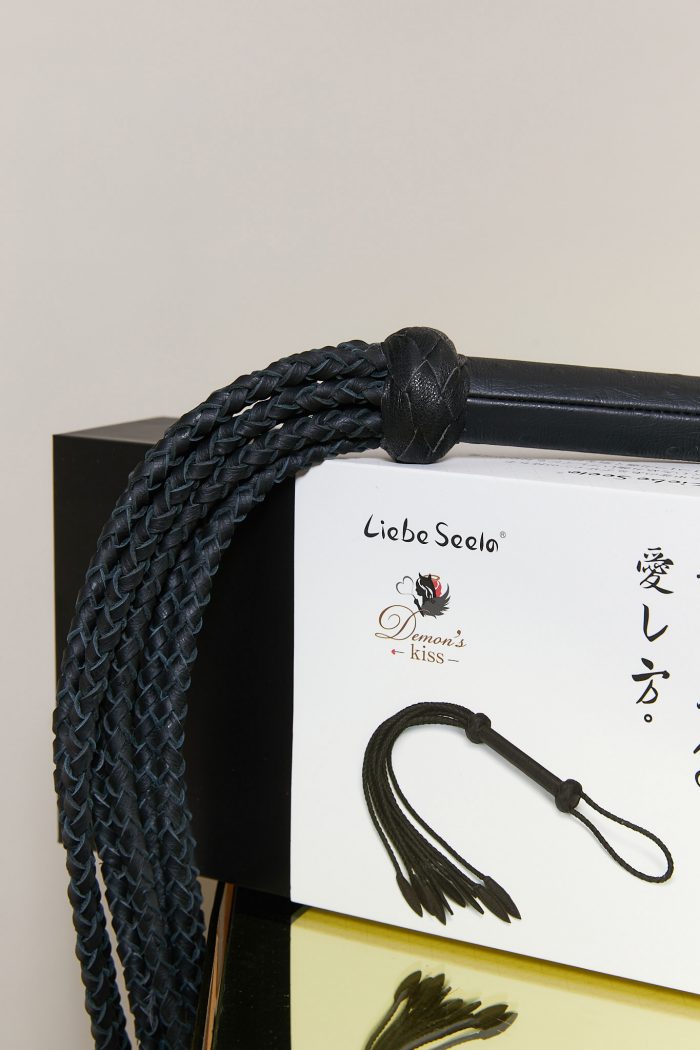 Cat-O-Nine YES SIR x Liebe – Image 3
