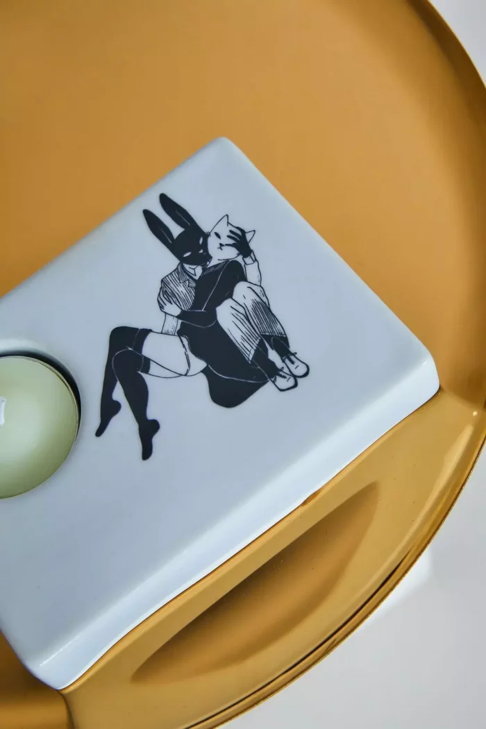 Bougeoir en porcelaine BUNNY LOVE x Catpurrrs 🇫🇷 – Image 2