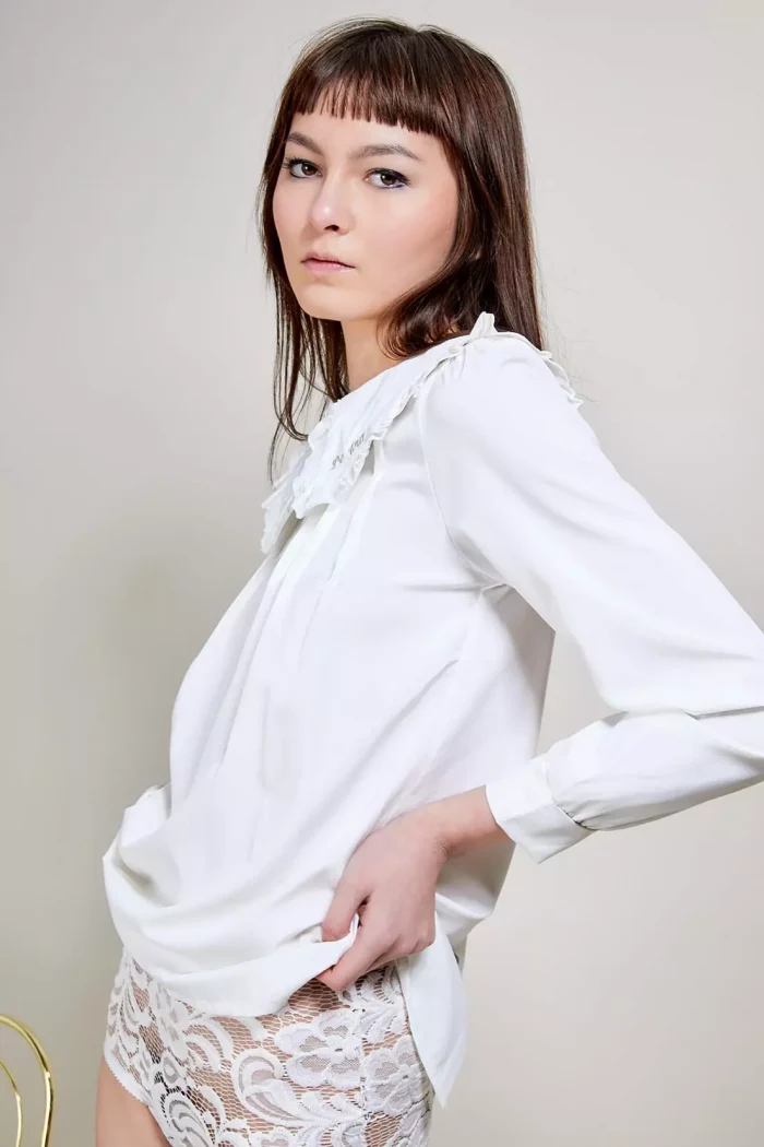 Chemise brodée Emmanuelle BELLE DE JOUR 🇫🇷 – Image 4