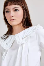 Chemise brodée Emmanuelle BELLE DE JOUR 🇫🇷 – Image 5