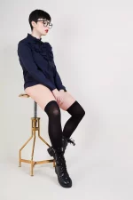 Chemise brodée J'ATTEND MA RECOMPENSE 🇫🇷 – Image 2