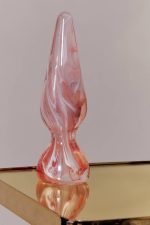 Toy en verre soufflé à la main CHÉRIE BLUSH x XXAW 🇫🇷 – Image 4