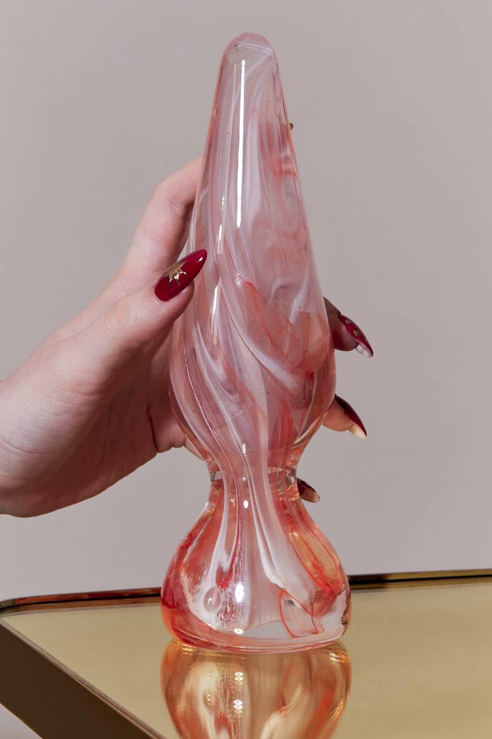 Toy en verre soufflé à la main CHÉRIE BLUSH x XXAW 🇫🇷 – Image 5