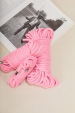 LA POSSESSION, Corde à shibari en coton DeLuxe Pink 5/10/20 mètres ø10mm – Image 6