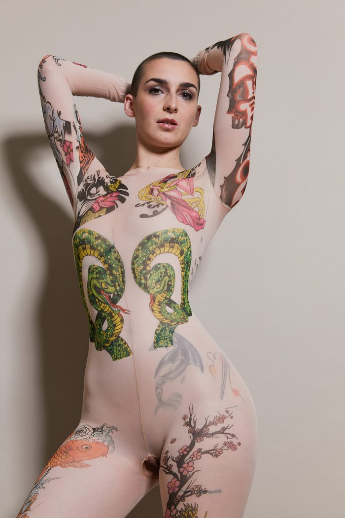 Catsuit ouverte DAISUKI en lycra – Image 2