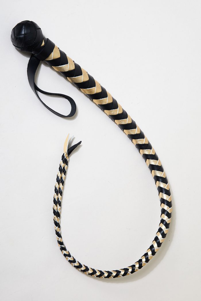 Single Tail en cuir tressé DES PAILLETTES DANS LES YEUX Noir/ Champagne – Image 8
