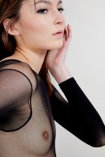 Catsuit HOLY HOLE en voile noir – Image 5
