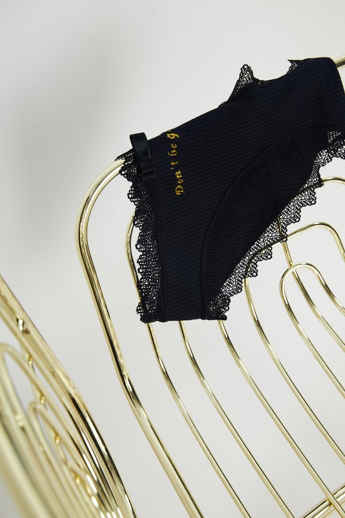 Culotte brodée DON'T BE GENTLE 🇫🇷 – Image 3