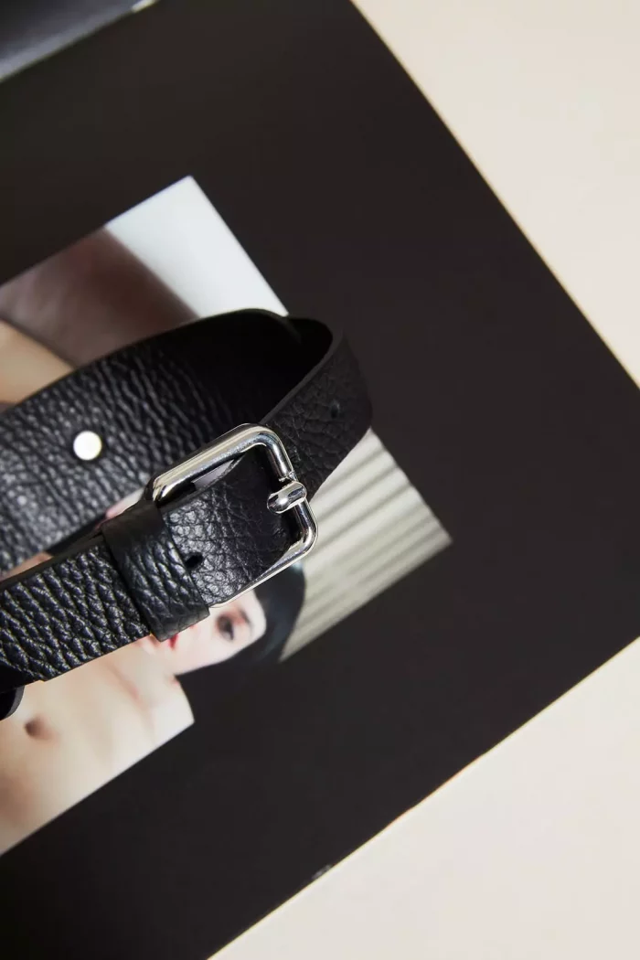 Bracelet Menotte en cuir DEVOZIONE x Fatima – Image 2