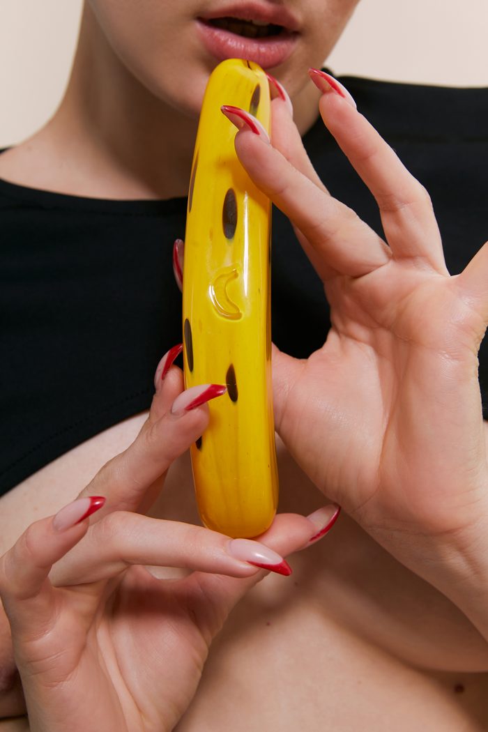 Toy BANANA 🍌 x L'INDÉCENT 🇫🇷 – Image 1