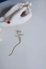 Boucles d'oreille Asymetriques LA CHAMADE Strass