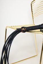 Cat-o-nine tails en cuir tressé AU RAPPORT – Image 3