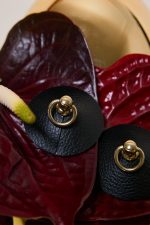 Nippies pour les seins Oh GABRIELLE O'Ring Leather x KahsKash 🇫🇷 – Image 2