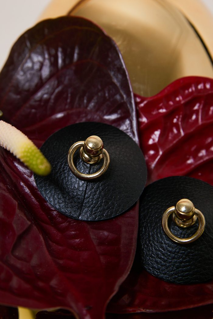 Nippies pour les seins Oh GABRIELLE O'Ring Leather x KahsKash 🇫🇷 – Image 2