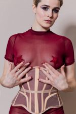 Robe en mesh transparent SENSEI – Image 7