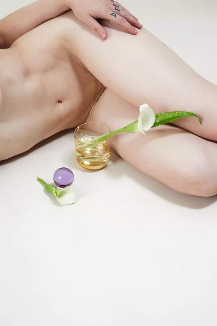 Gape-ball Purple, Boule de training anal LIRE L'AVENIR DANS TON CUL – Image 2