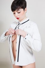 Chemise brodée LA PUTAIN DE MONSIEUR 🇫🇷 – Image 2