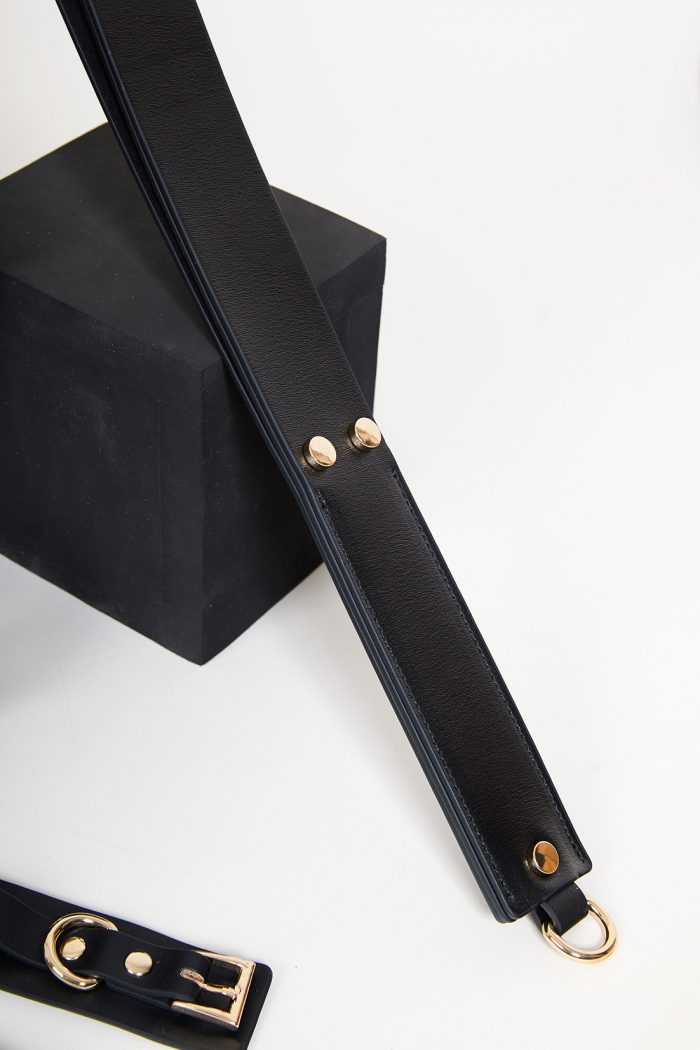 Paddle en cuir MASTER AND SERVANT – Image 5