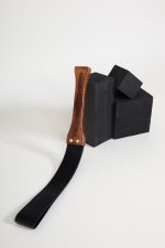 Paddle MARQUES D'AFFECTION en cuir noir et bois