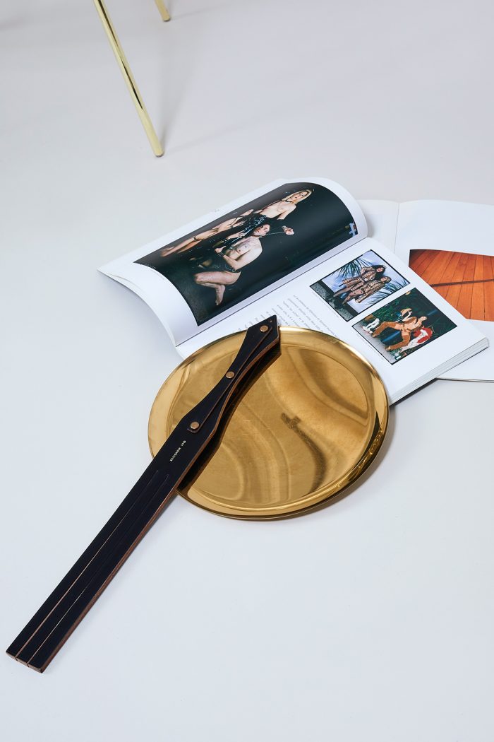 Paddle en cuir noir OUI MONSIEUR, 24k 🇫🇷 – Image 5